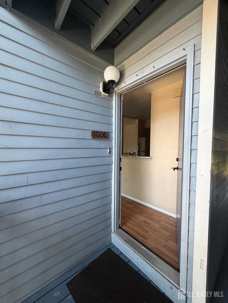 1006 Aspen Drive - Photo 1