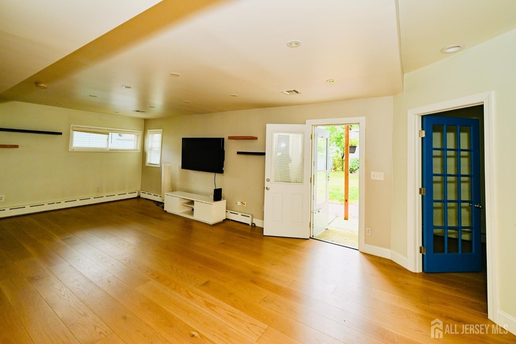 11 Baxter Road - Photo 7