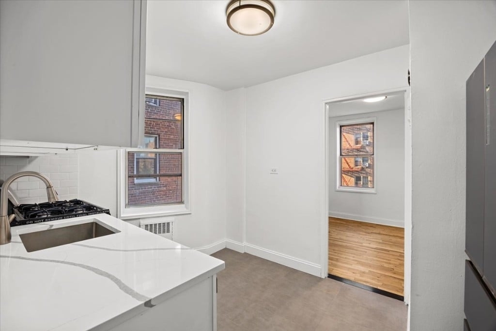 67-30 Clyde Street - Photo 2