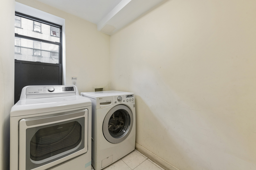 133 Essex Street - Photo 12
