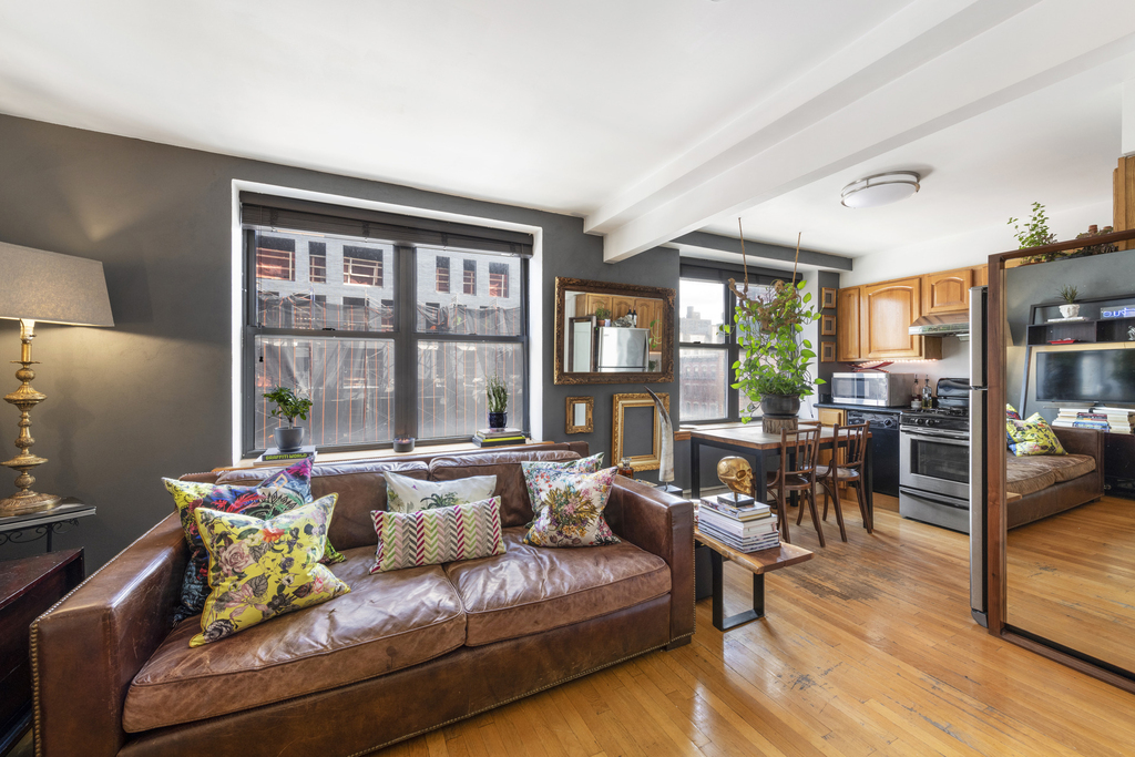 133 Essex Street - Photo 1