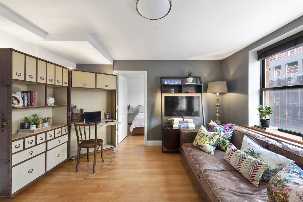 133 Essex Street - Photo 3