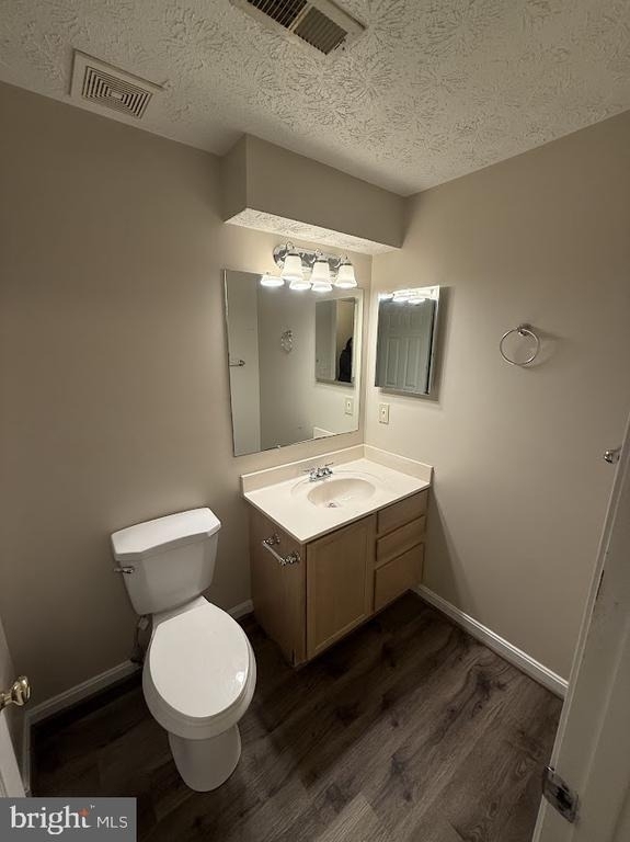 304 Tolbelt Court - Photo 8