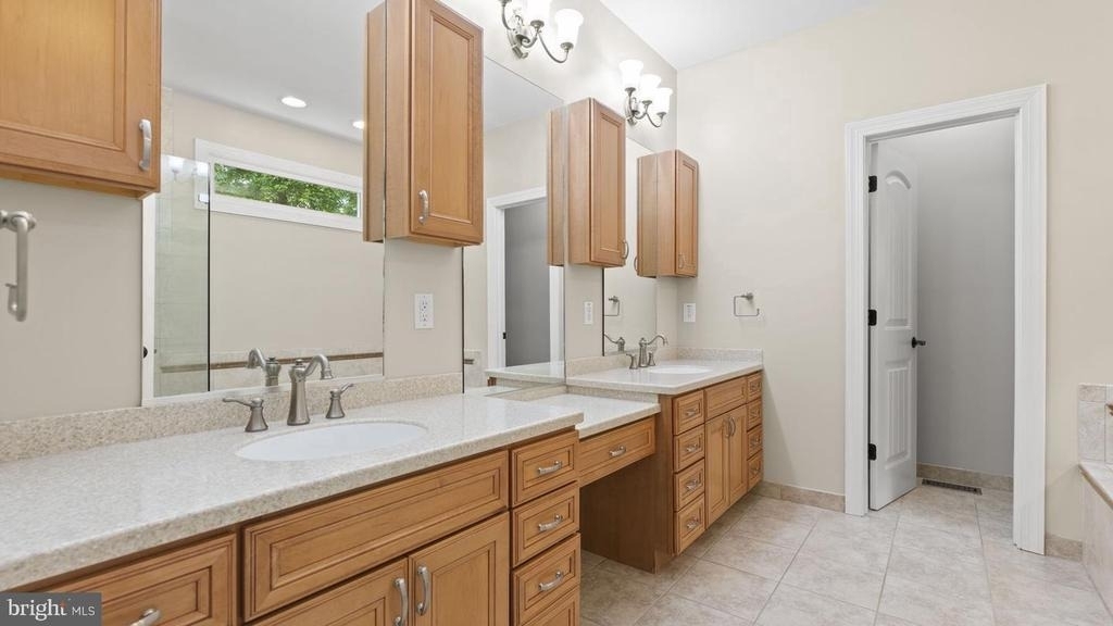 10714 Kirkland Drive - Photo 18