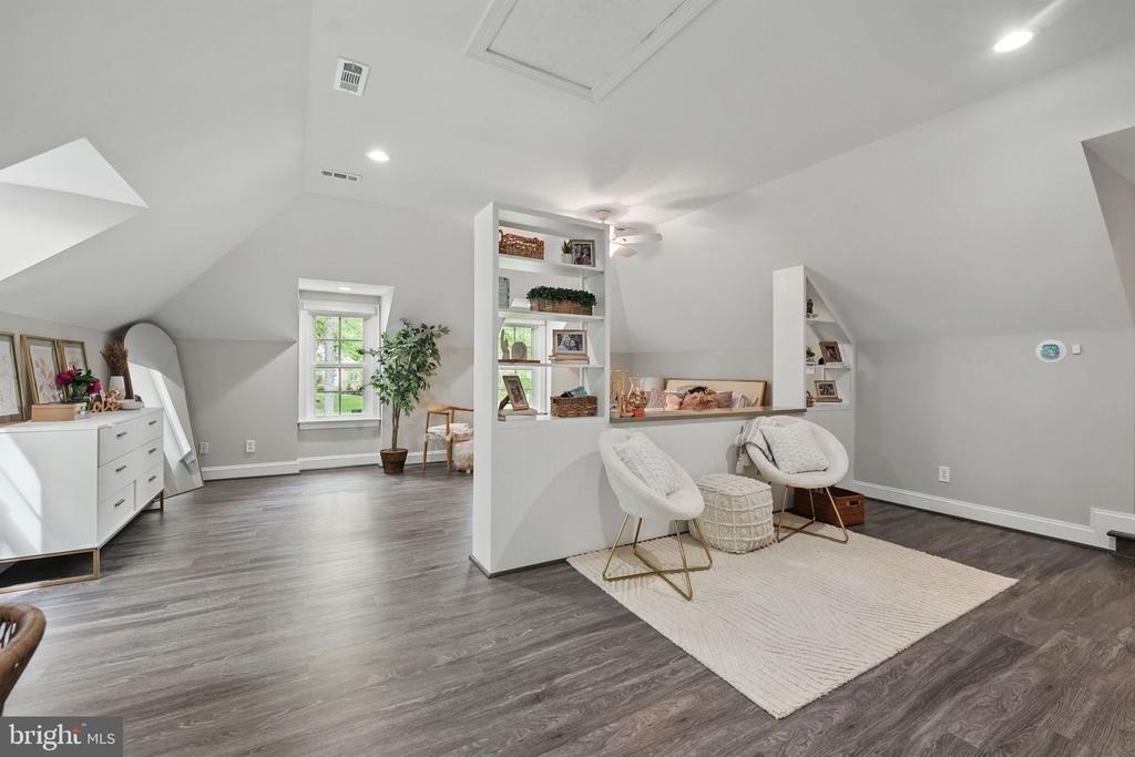 10714 Kirkland Drive - Photo 31