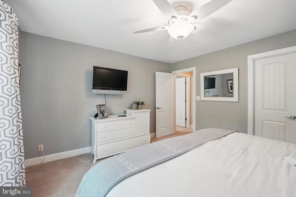 10714 Kirkland Drive - Photo 29