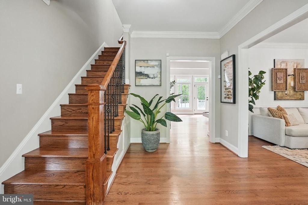 10714 Kirkland Drive - Photo 11
