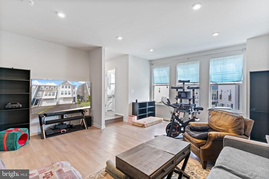 18277 Summit Pointe Drive - Photo 16
