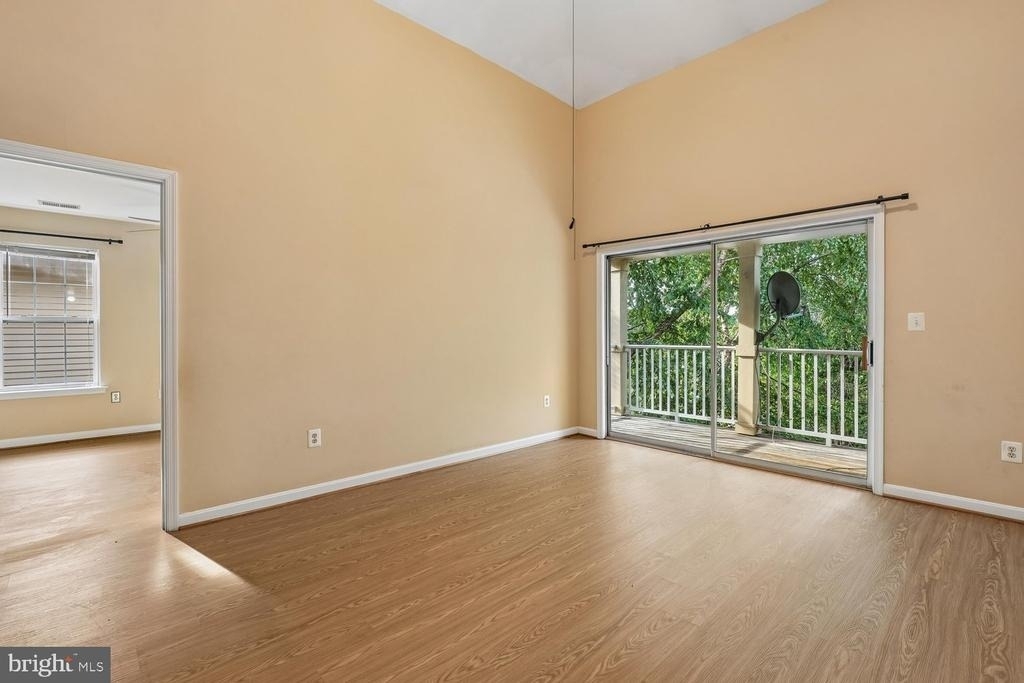 1060 Gardenview Loop - Photo 4