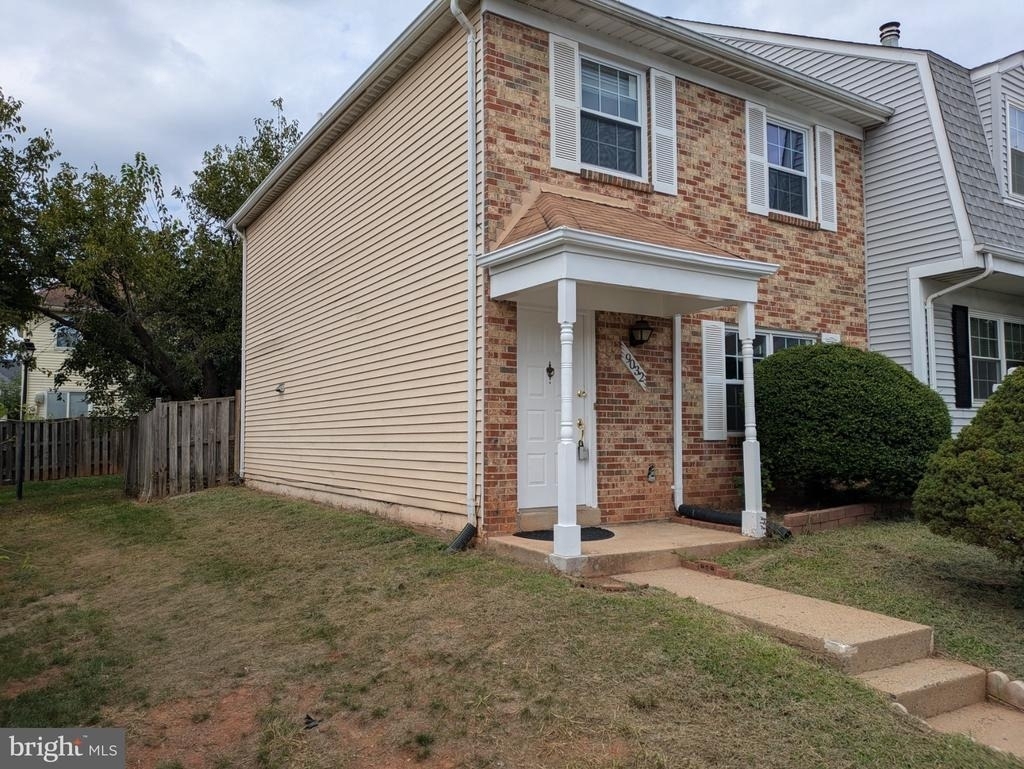 9032 Whispering Pine Court - Photo 15