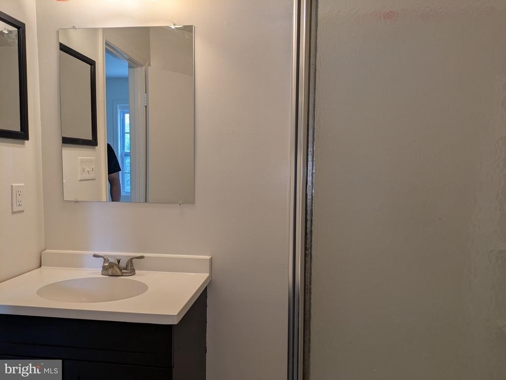 9032 Whispering Pine Court - Photo 32