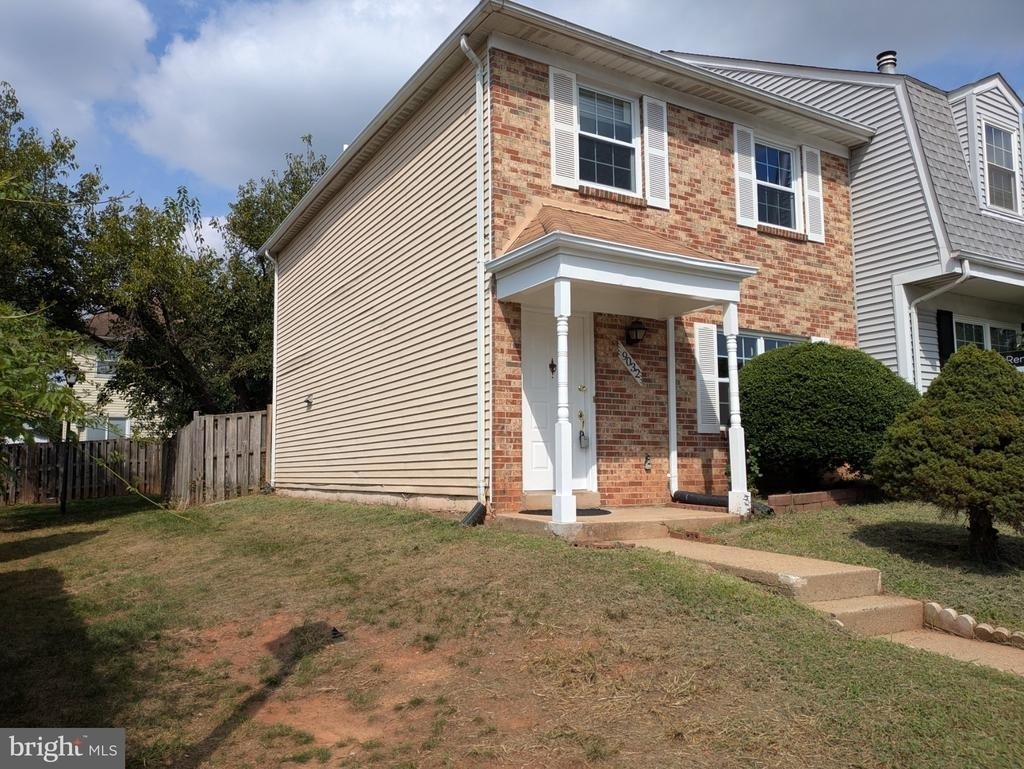 9032 Whispering Pine Court - Photo 0