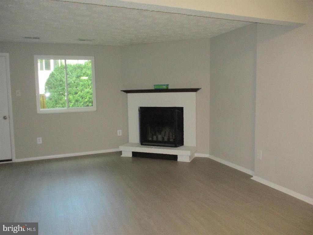 8601 Kenosha Court - Photo 5