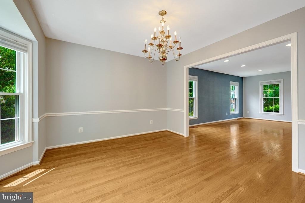 8995 Parliament Drive - Photo 22