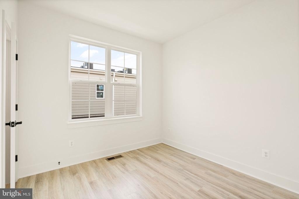 7381 Old Airfield Lane - Photo 32