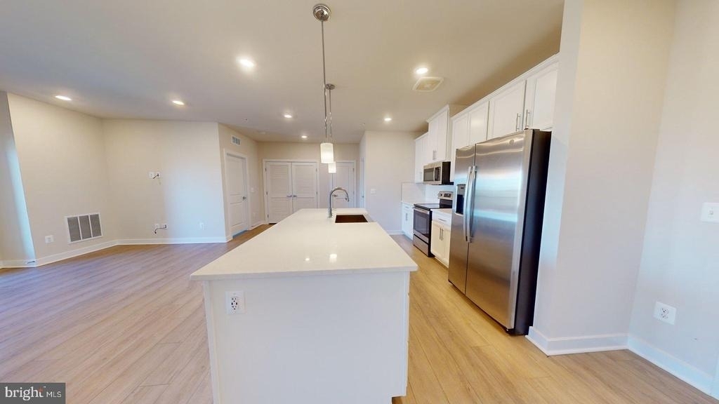 12850 Mosaic Park Way - Photo 8