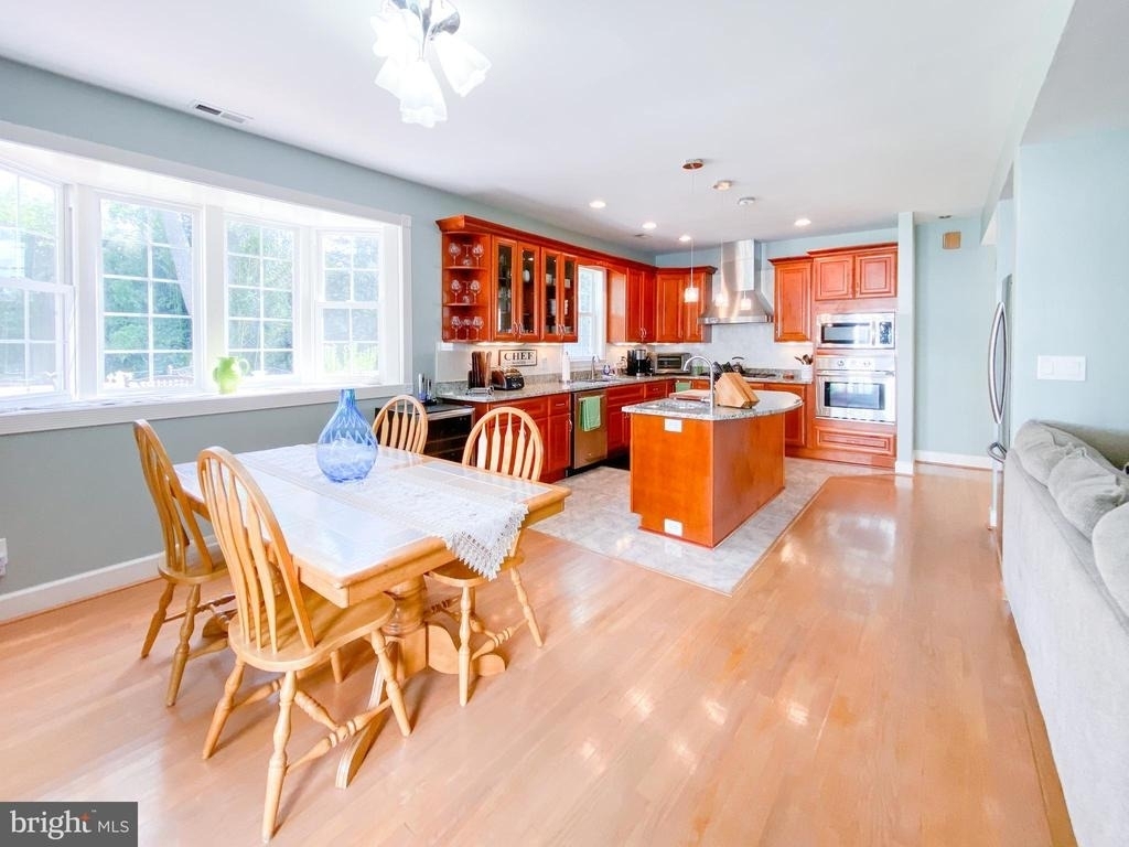 1947 Fay Place - Photo 13