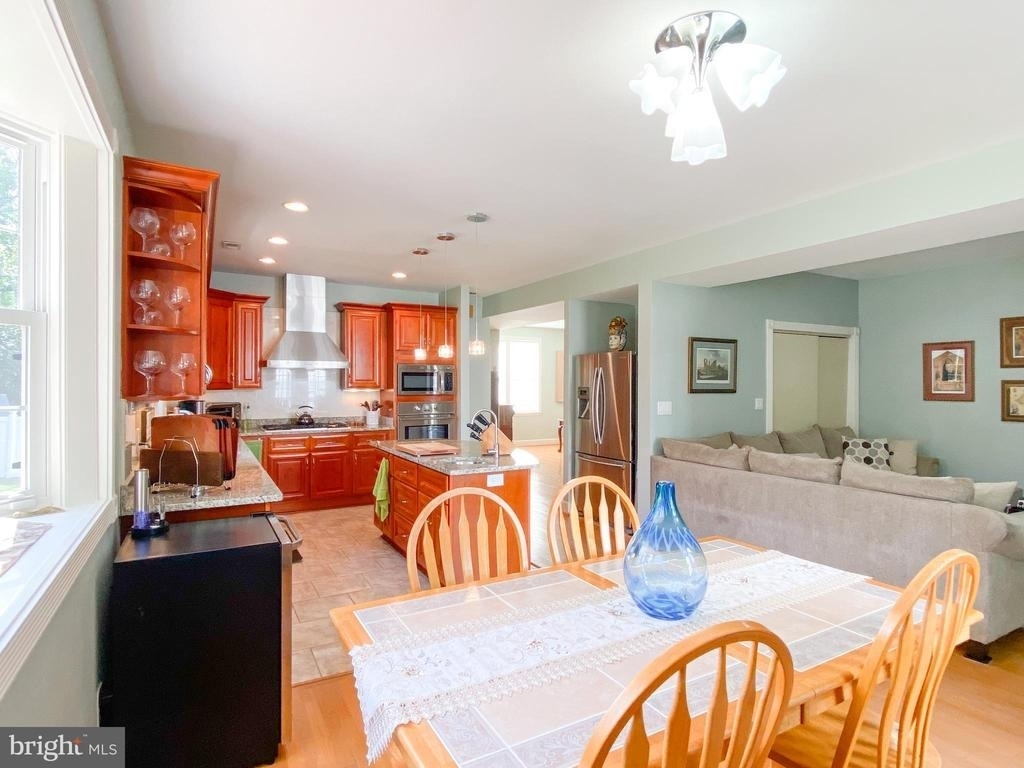 1947 Fay Place - Photo 14