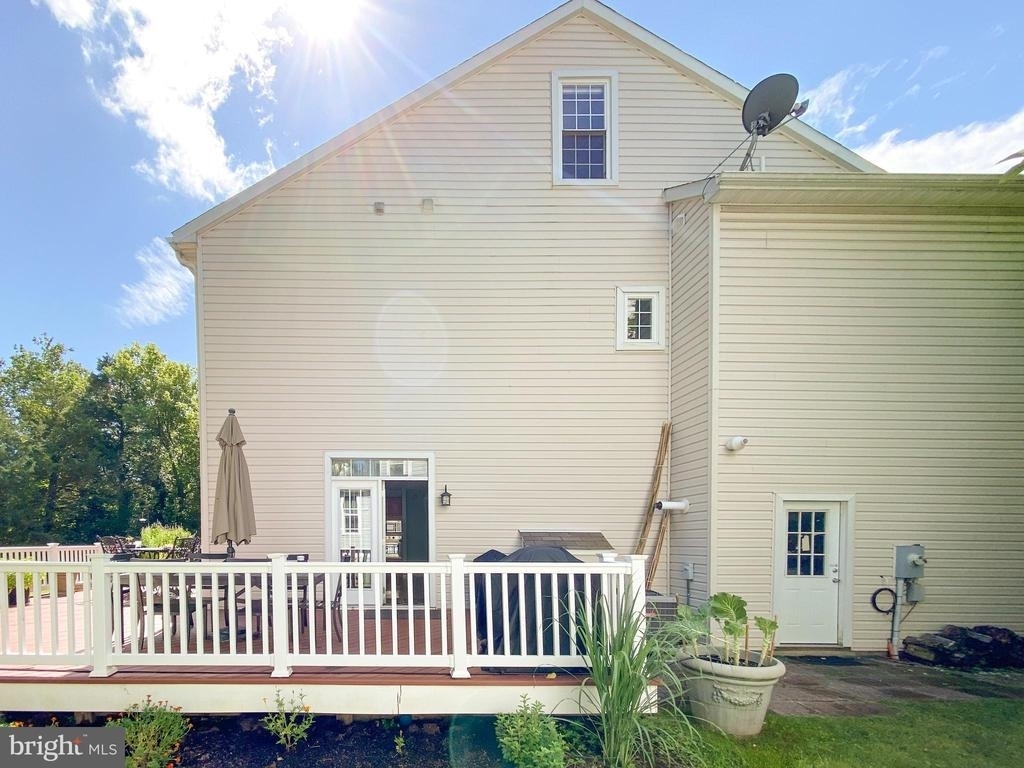 1947 Fay Place - Photo 42