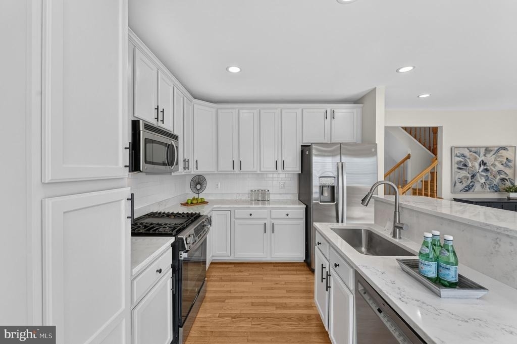12203 Tenbury Terrace - Photo 35