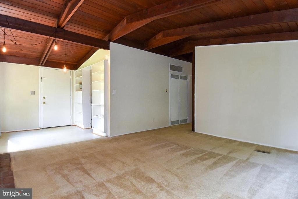 3415 Gallows Road - Photo 21