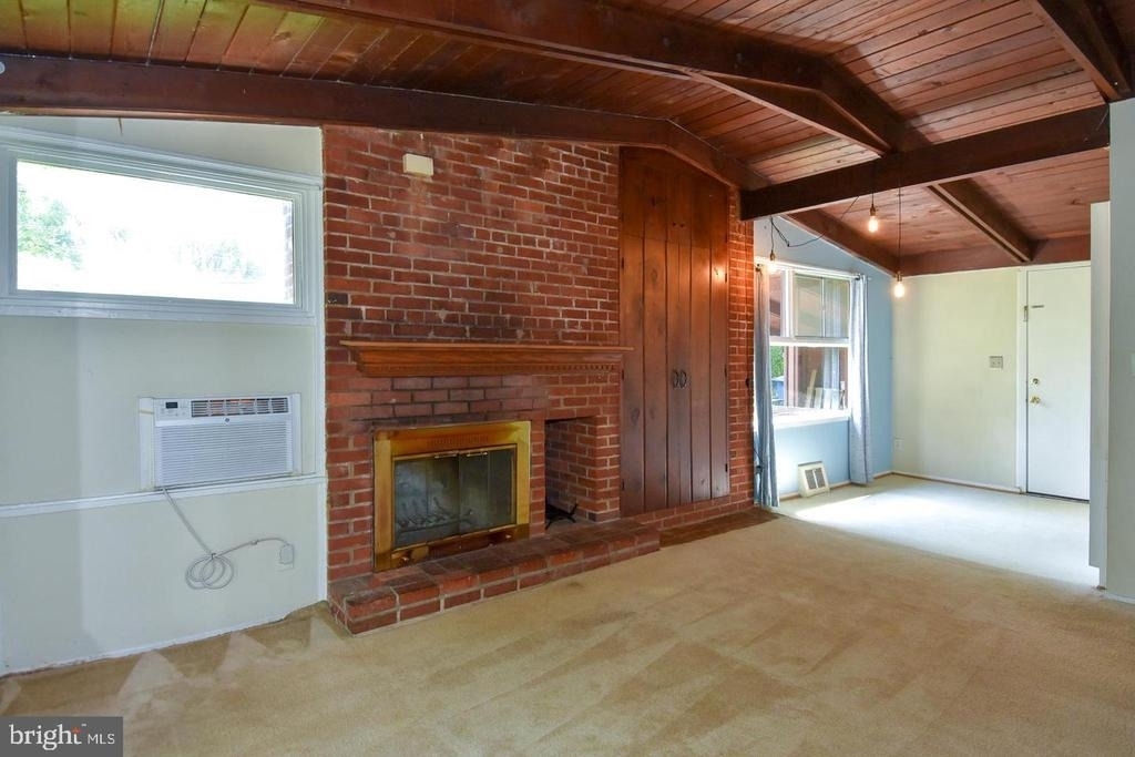 3415 Gallows Road - Photo 4
