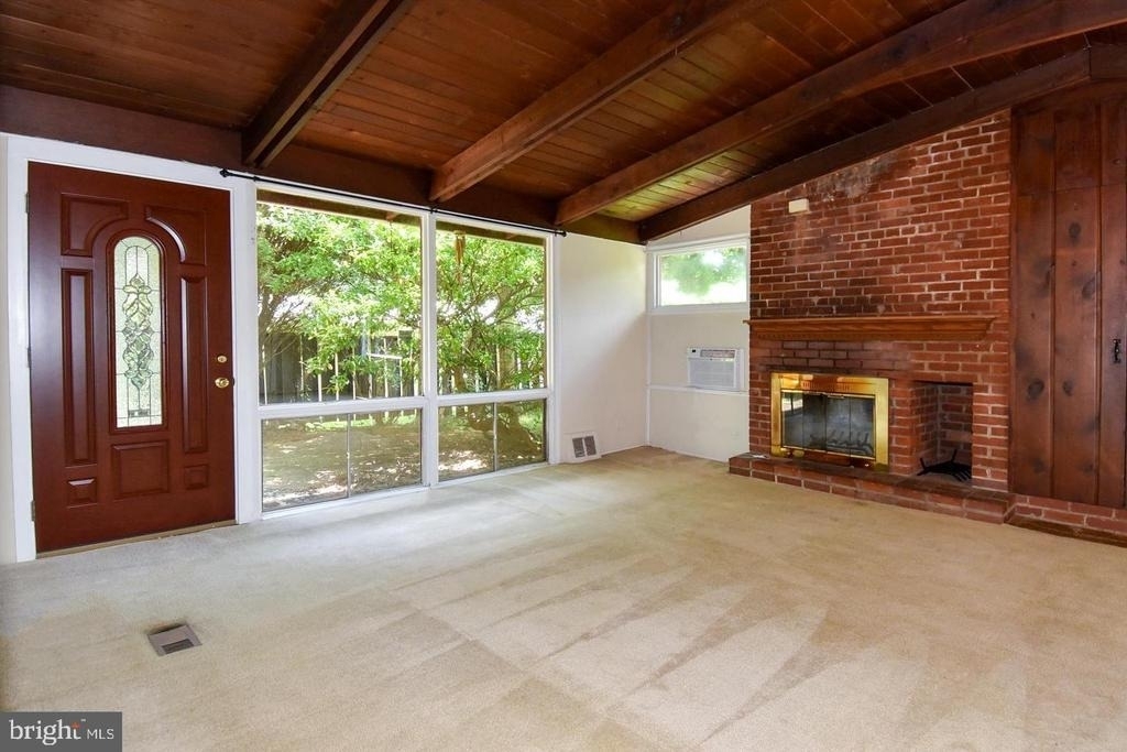 3415 Gallows Road - Photo 6