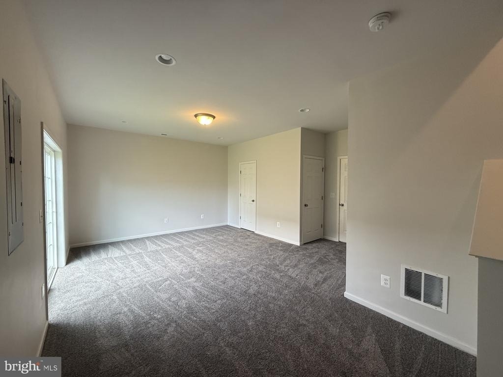 240 Parkland Drive - Photo 6
