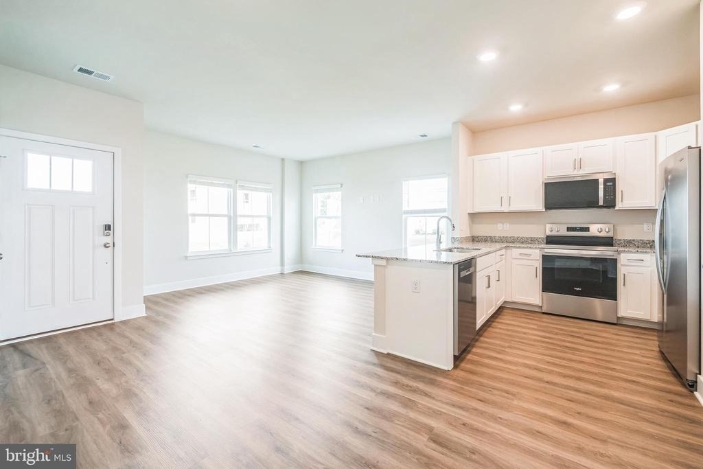 121 Nootka Way - Photo 5