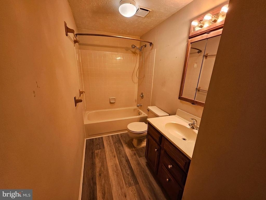 104 Township Court - Photo 21