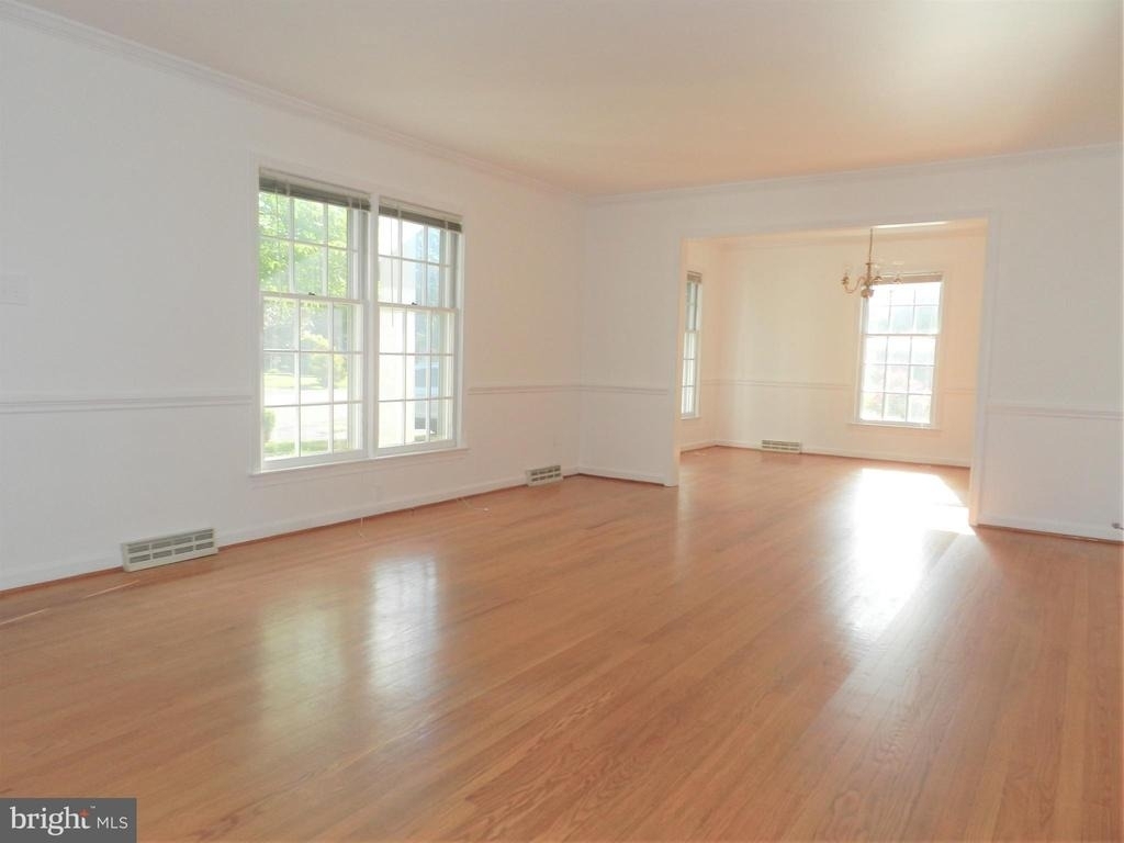 108 Wilderness Lane - Photo 8