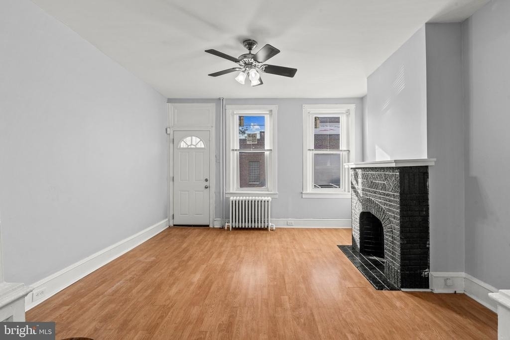 3553 Emerald Street - Photo 2
