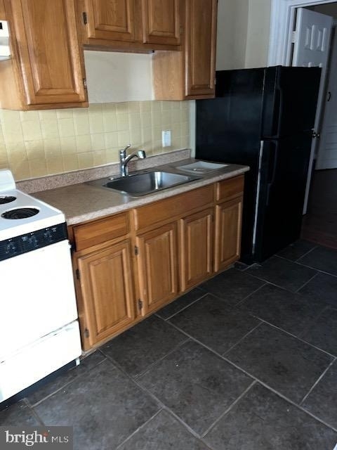 5634 Walnut Street - Photo 12