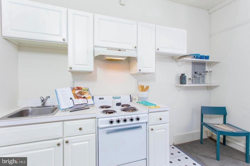 1229 Chestnut Street - Photo 10