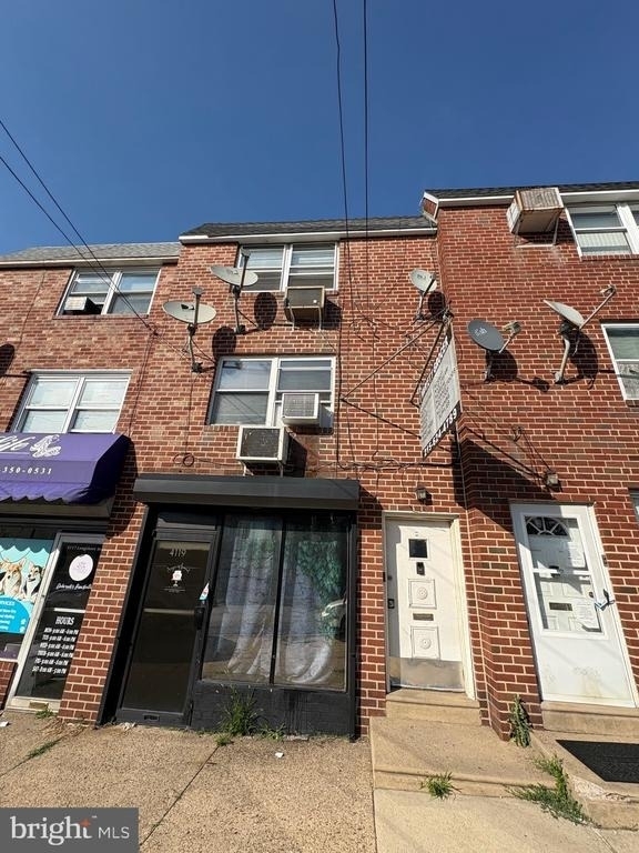 4119 Longshore Avenue - Photo 0