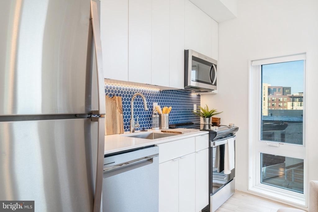 1131 N Front Street - Photo 12