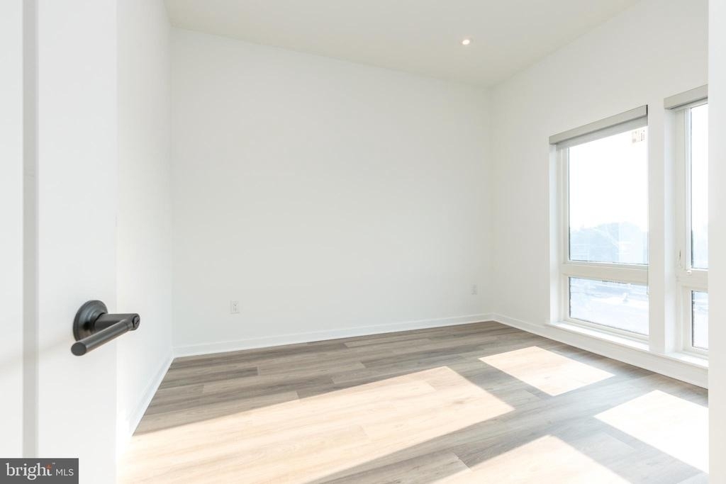 3120 W Jefferson Street - Photo 18