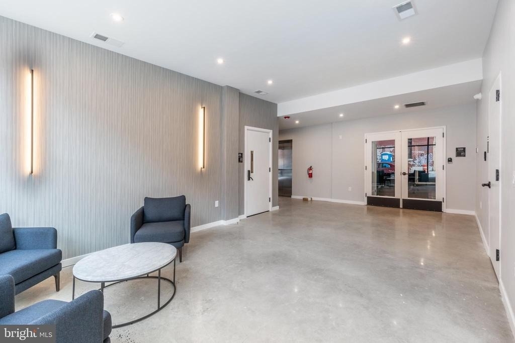 3120 W Jefferson Street - Photo 24