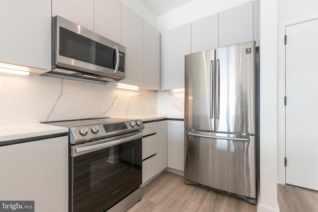 3120 W Jefferson Street - Photo 11