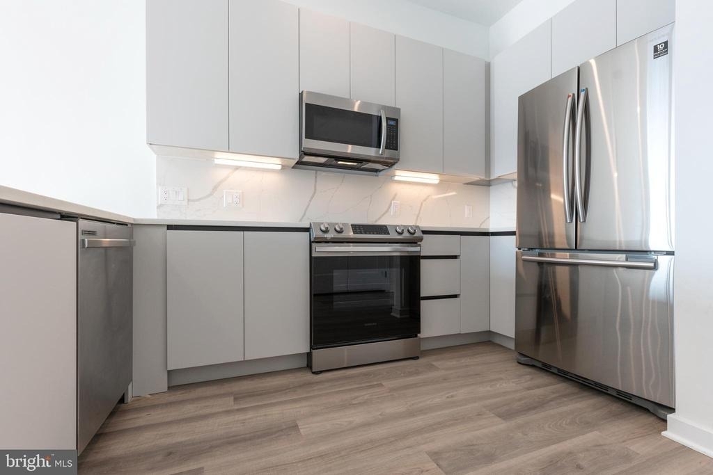 3120 W Jefferson Street - Photo 12
