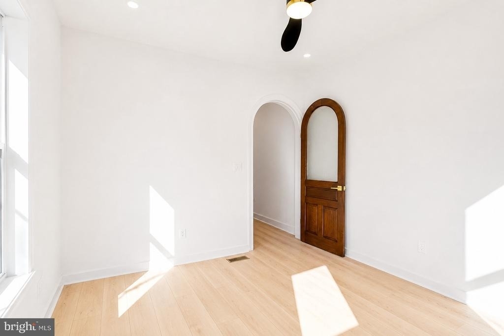 1519 N Dover Street - Photo 11