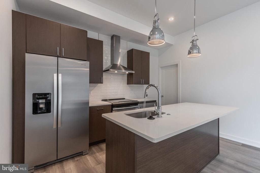 710 N 16th Street - Photo 1