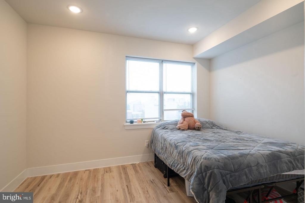2531 N Mascher Street - Photo 8