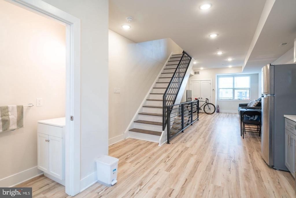 2531 N Mascher Street - Photo 7