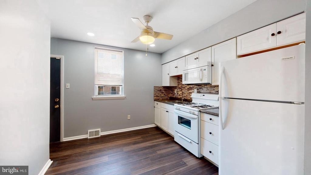 652 N 36th Street - Photo 2