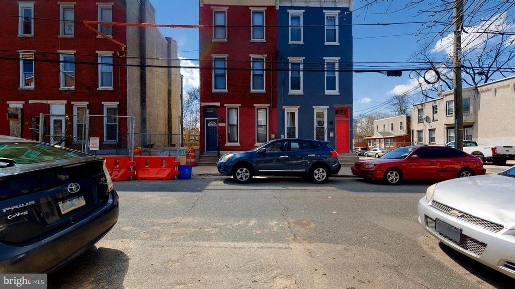 652 N 36th Street - Photo 1