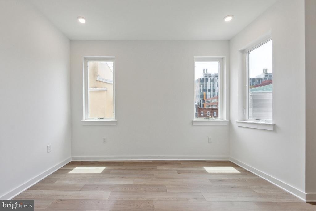 4061 Powelton Avenue - Photo 13
