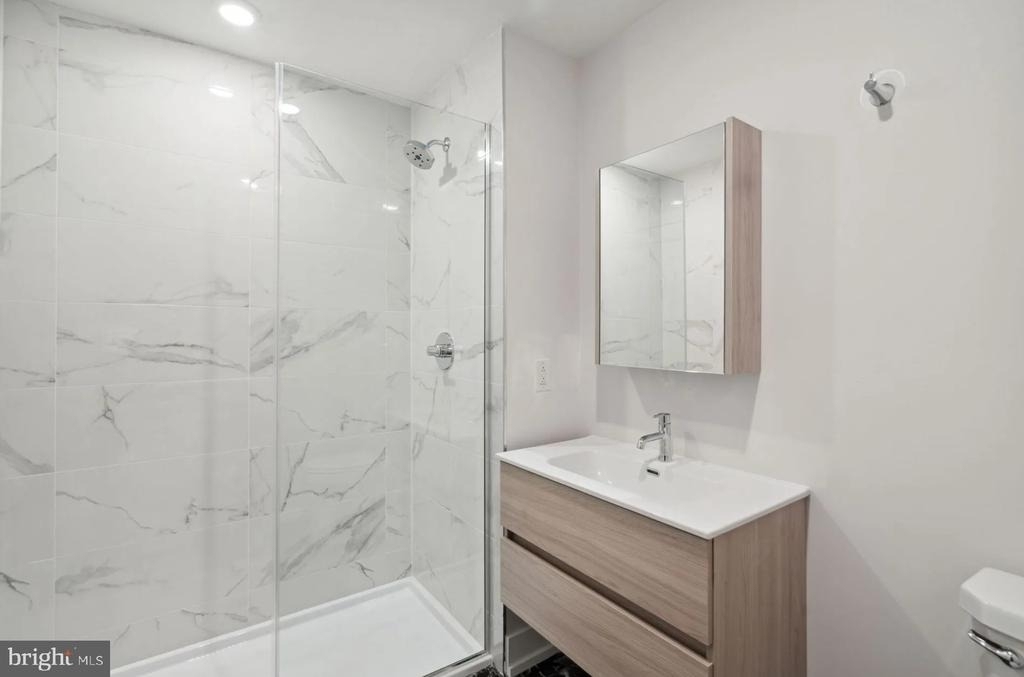 6144 Germantown Avenue - Photo 11
