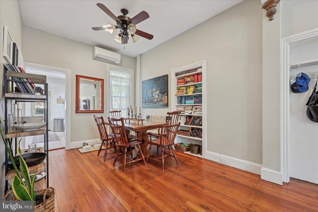 466 Conarroe Street - Photo 6