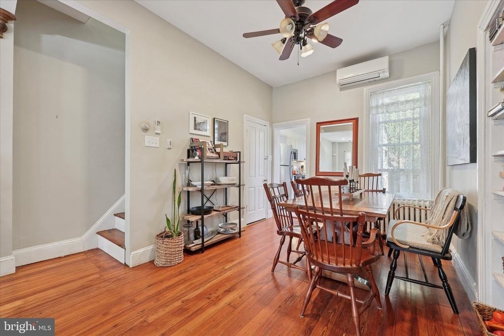 466 Conarroe Street - Photo 7